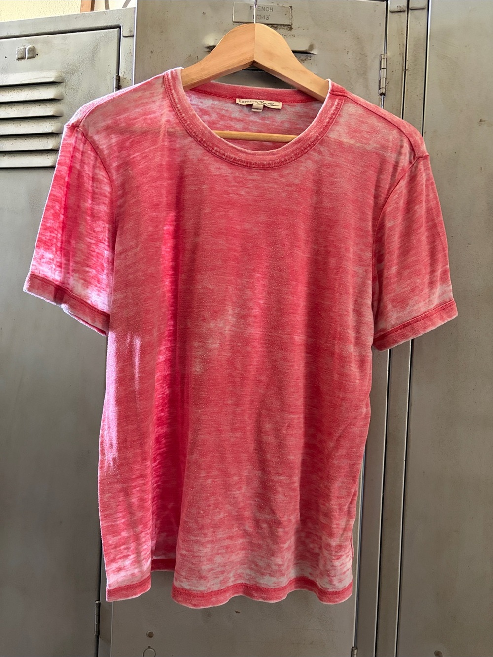 Women’s Express Burnout T-Shirt